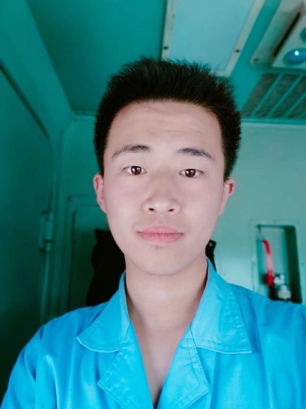 生而为人的第一张照片--淄博蓝颜知己交友网